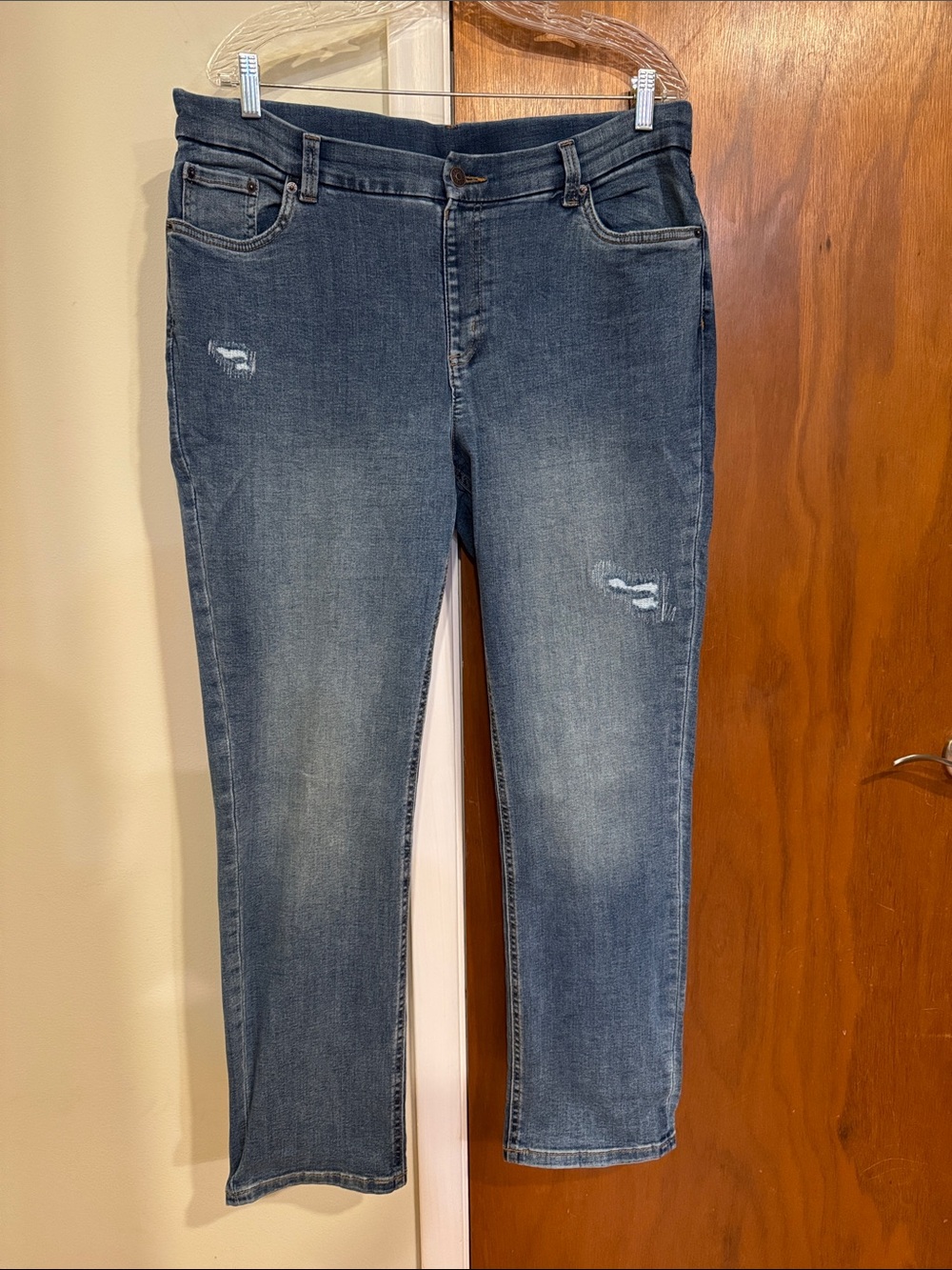 Women's Distressed Blue Jeans